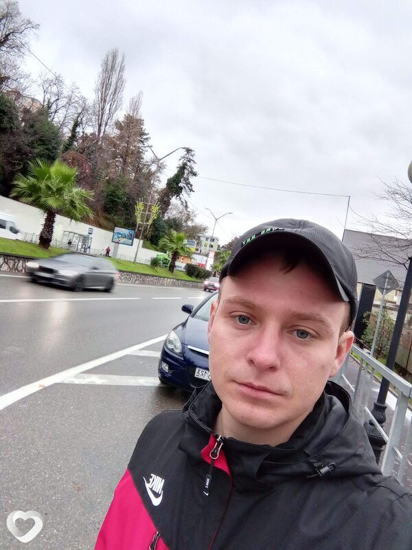 Толя, 31, Хабаровске — анкета №2464271
