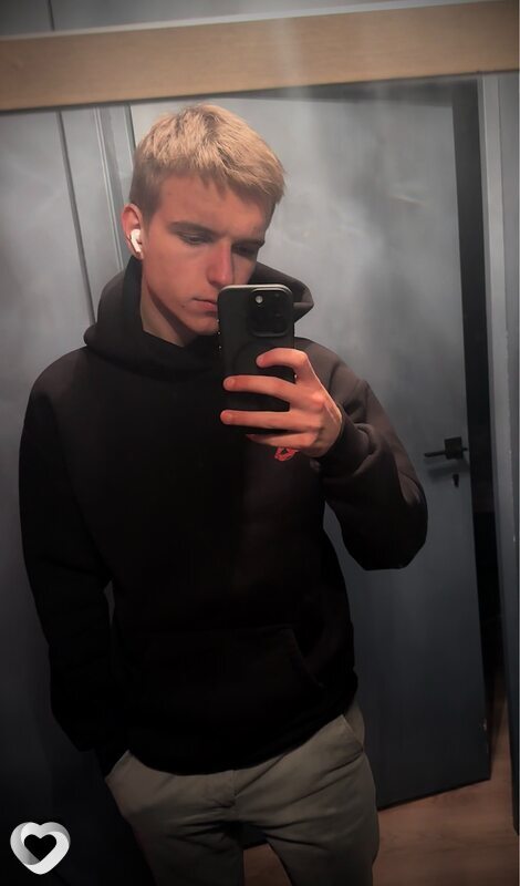 Даниил, 20, Москве — анкета №2463766