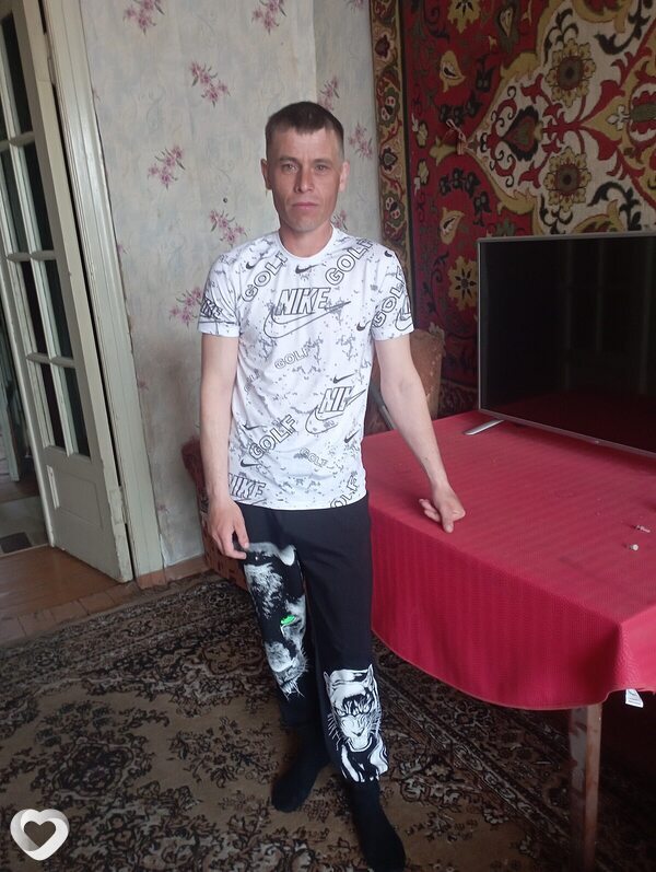 Евгений, 36, Риддер — анкета №2464114
