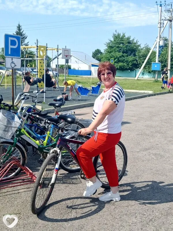 Лариса, 61, Барнауле — анкета №2463935