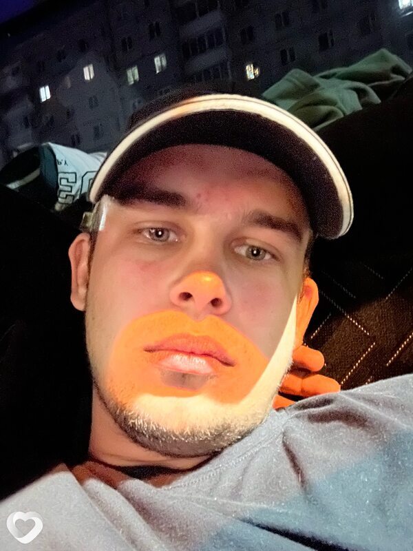 Иван, 21, Минусинске — анкета №2464659
