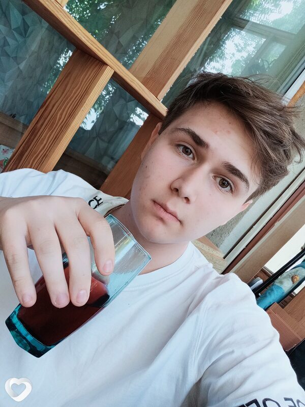 Павел, 19, Самаре — анкета №2464879