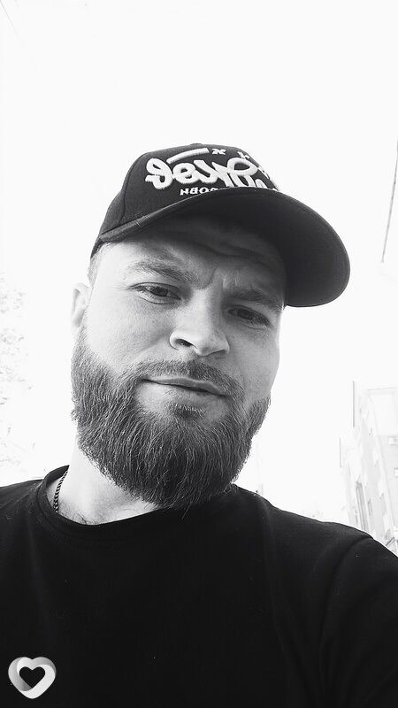 Дмитрий, 31, Кирове — анкета №2465419