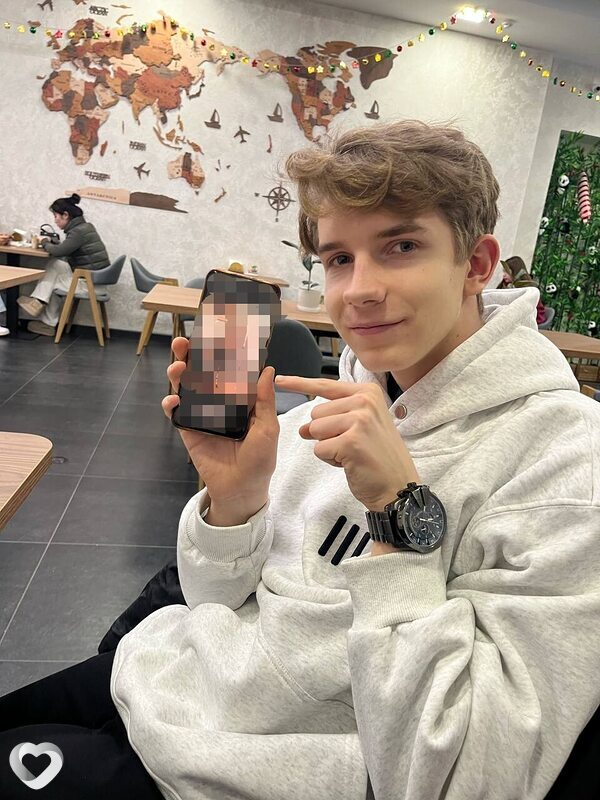 Паша, 19, Минске — анкета №2465368