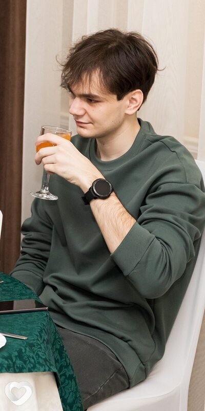 Дмитрий, 21, Новосибирске — анкета №2466286