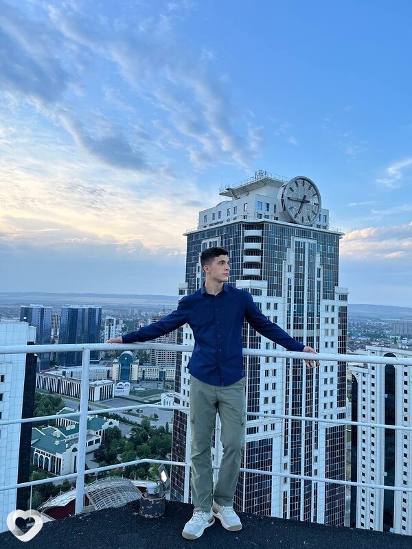 Григорий, 21, Ростове-на-Дону — анкета №2466214