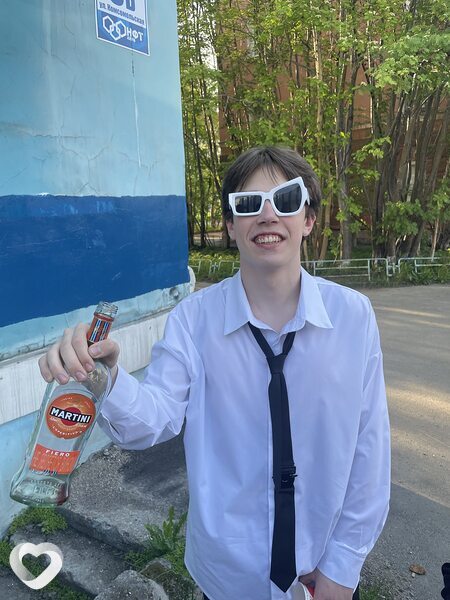Алексей, 19, Саратове — анкета №2466556