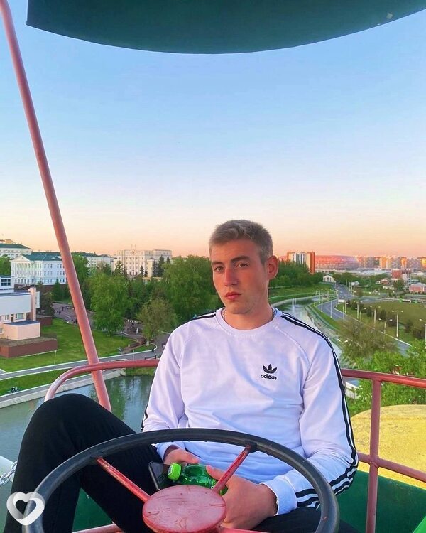 Макс, 21, Сарове — анкета №2466449