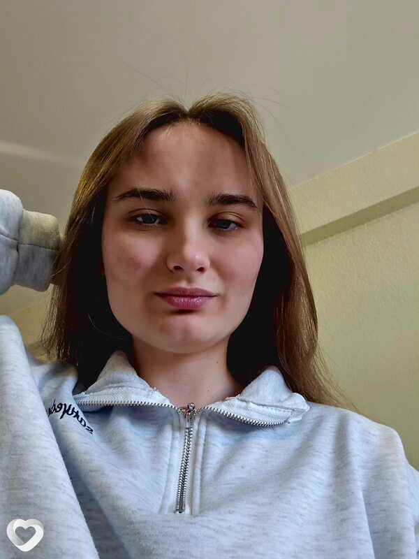 Алена, 22, Анапе — анкета №2466981