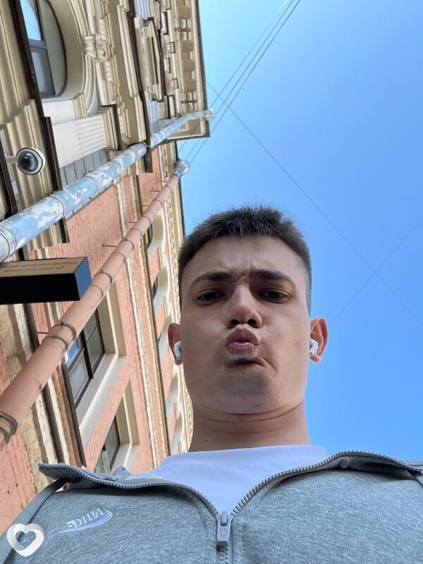 Влад, 22, Санкт-Петербурге — анкета №2466889