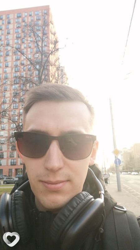 Олег, 21, Москве — анкета №2466800