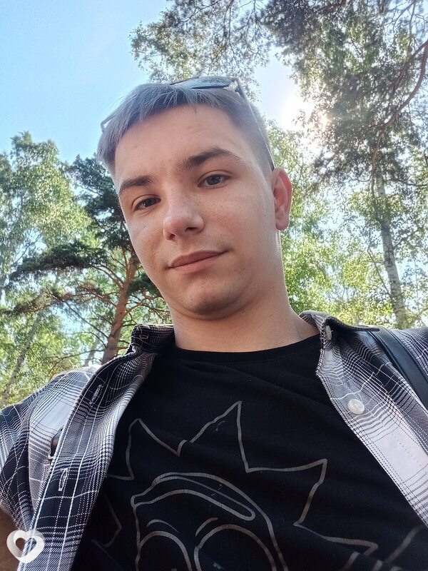 Сергей, 25, Ангарске — анкета №2467296