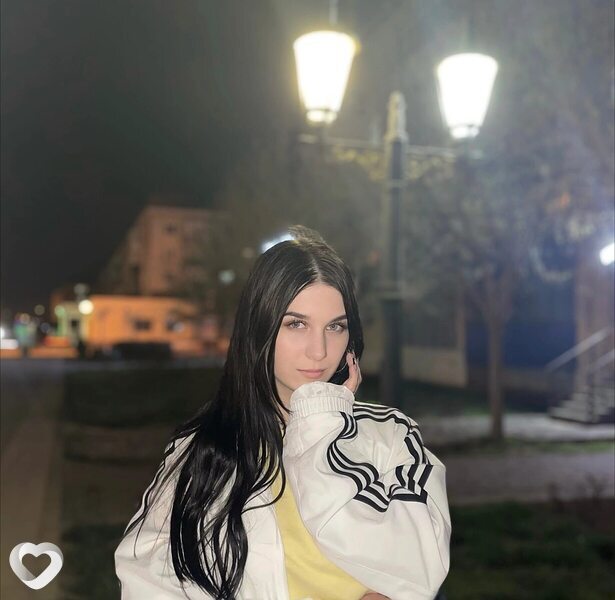 Вика, 22, Санкт-Петербурге — анкета №2467817