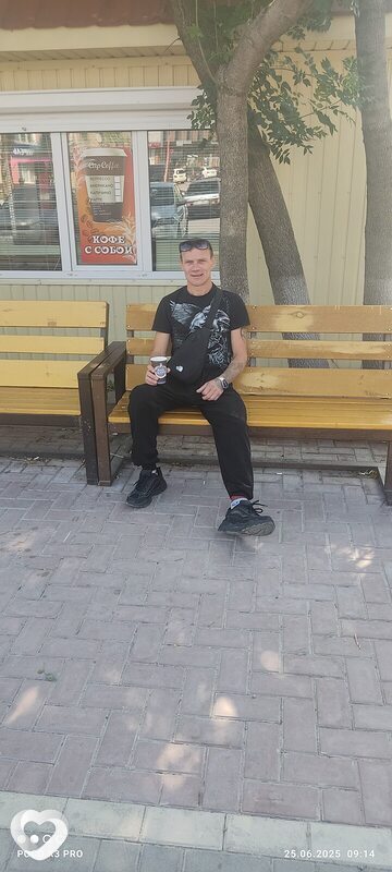 Игорь, 40, Белогорске — анкета №2467332