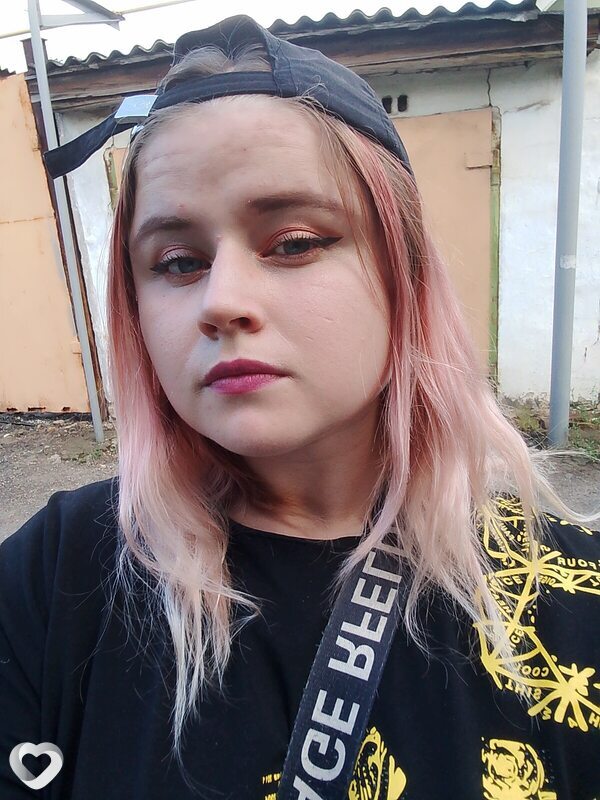 Екатерина, 21, Макеевке — анкета №2467519