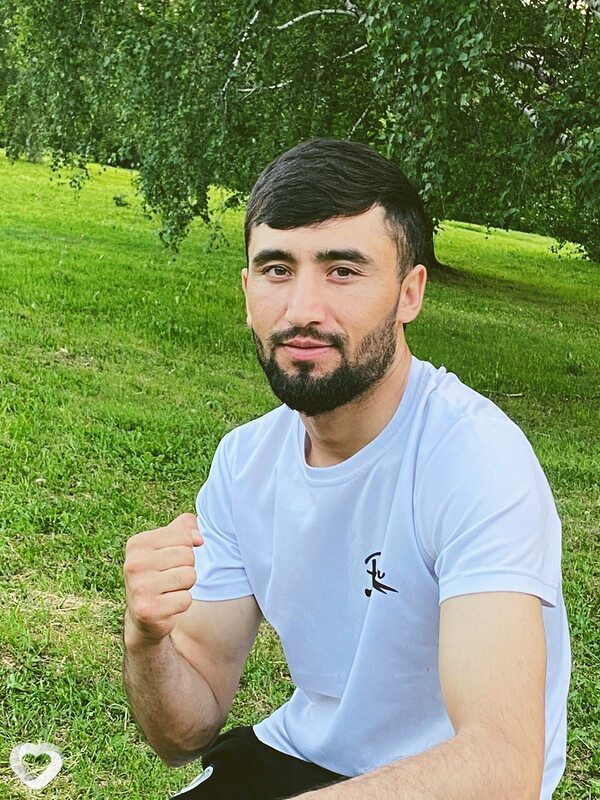 Дима, 27, Екатеринбурге — анкета №2467875
