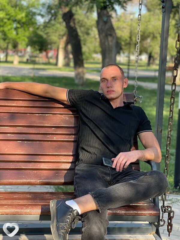 Павел, 31, Калининграде — анкета №2468140