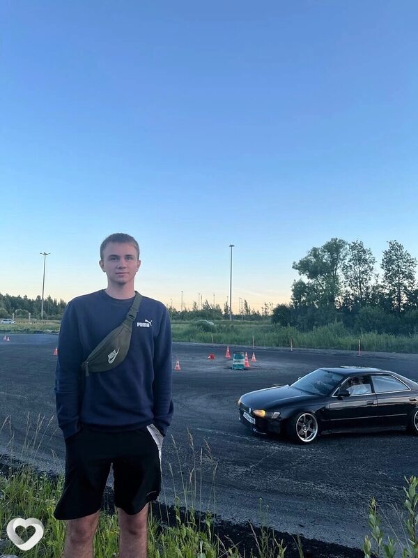 Кирилл, 20, Санкт-Петербурге — анкета №2468152