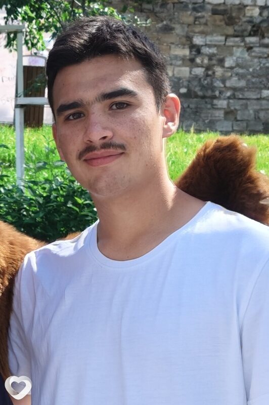 Дмитрий, 19, Перми — анкета №2468256