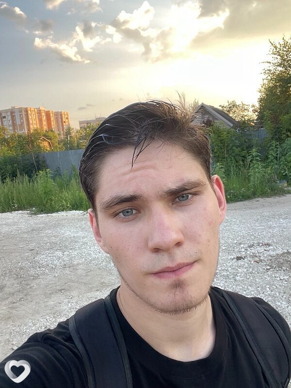 Николай, 21, Москве — анкета №2468773