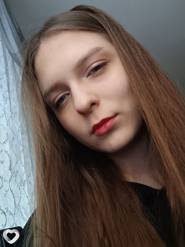 Лиза, 20, Нижневартовске — анкета №2468554