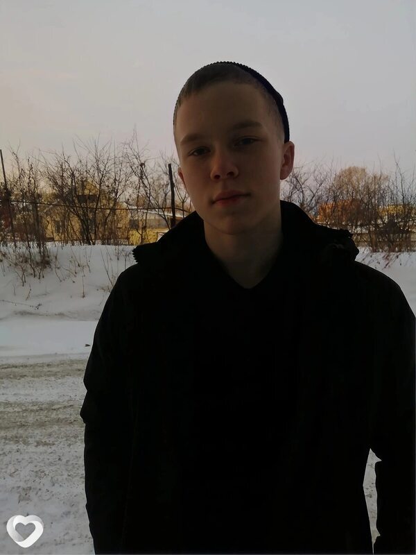 Александр, 21, Екатеринбурге — анкета №2468832