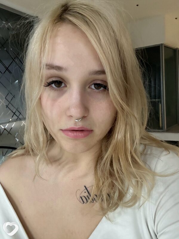 Юлия, 23, Санкт-Петербурге — анкета №2469041