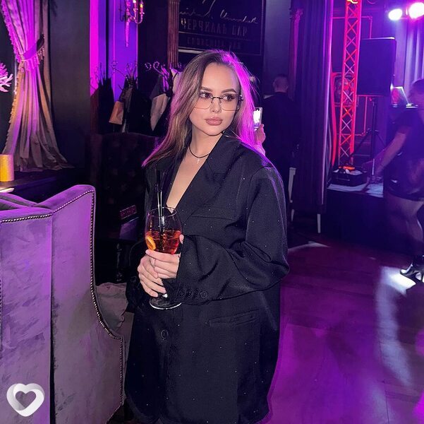 Эвелина, 24, Киеве — анкета №2469022
