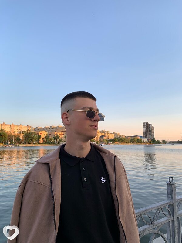 Алексей, 22, Астрахани — анкета №2469000