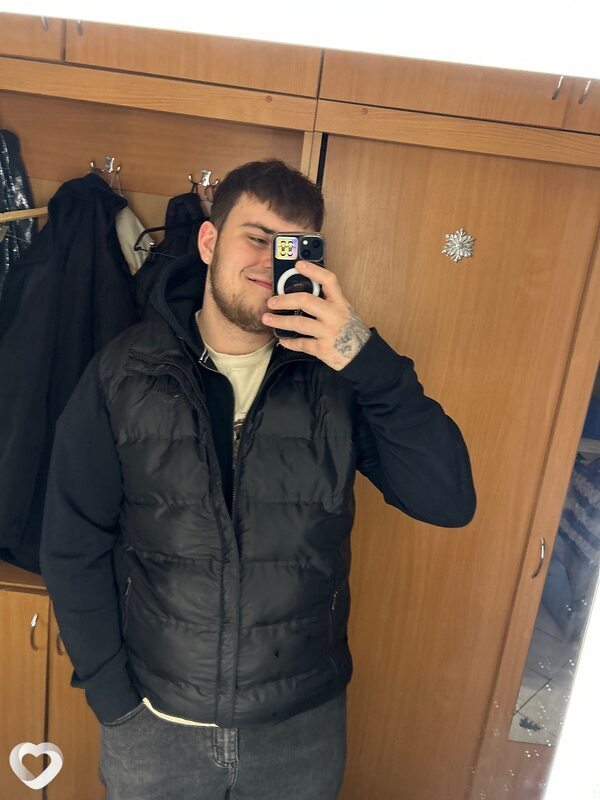 Михаил, 27, Калининграде — анкета №2469176