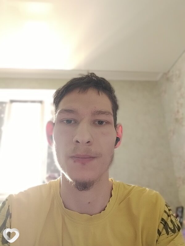 Влад, 23, Сызрани — анкета №2470566