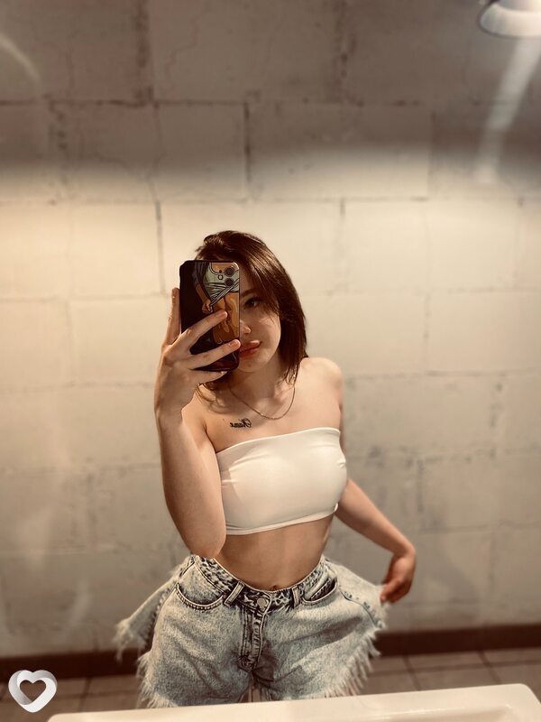 Алина, 20, Ангарске — анкета №2470995