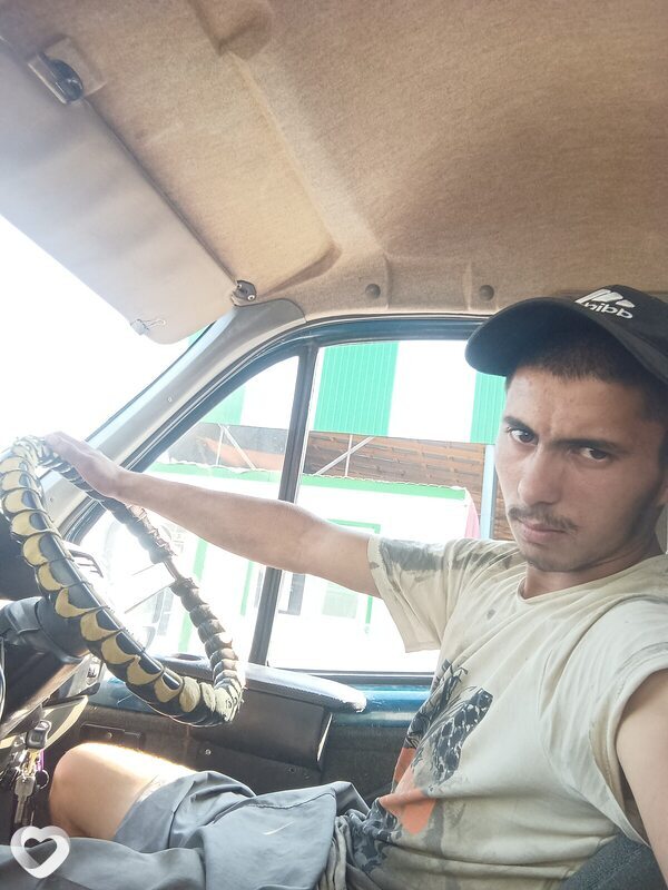 Усеин, 19, Джанкое — анкета №2470971