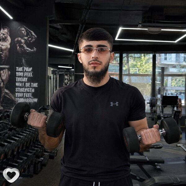 Anzor, 25, Екатеринбурге — анкета №2471617