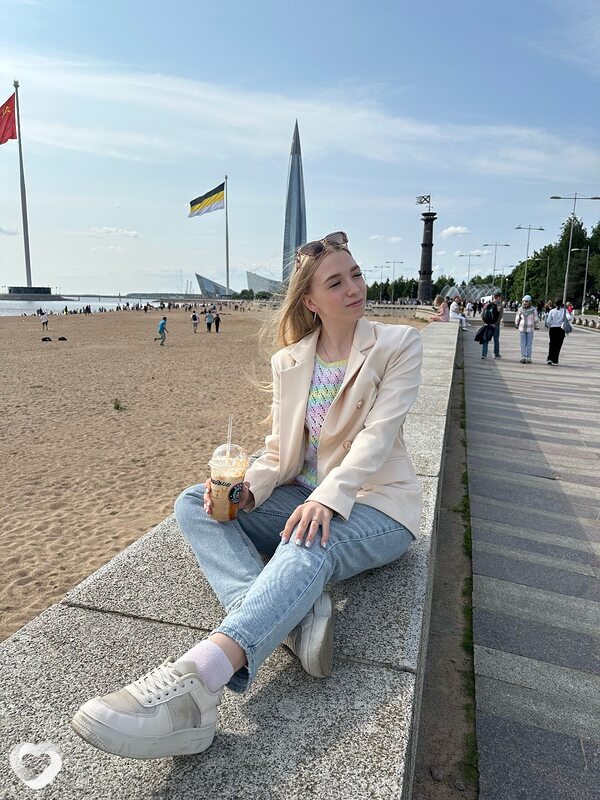 Анастасия, 21, Санкт-Петербурге — анкета №2471644