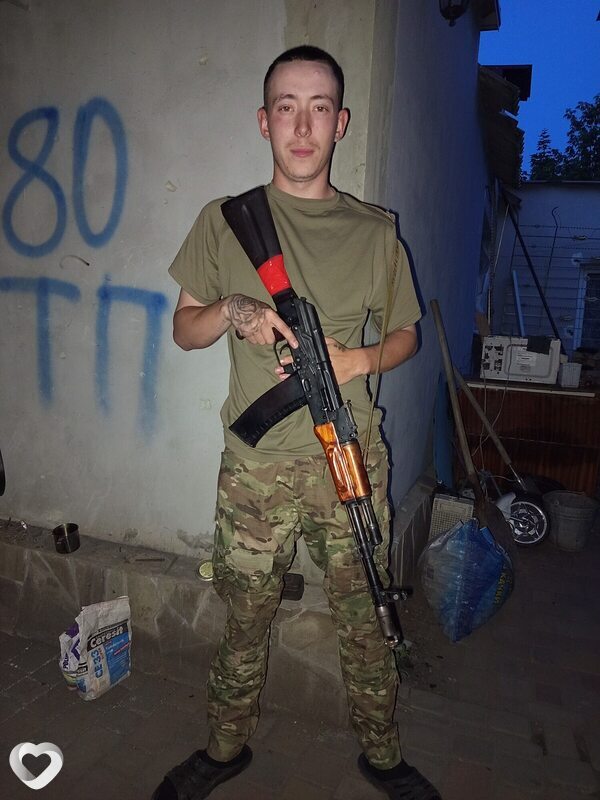 Владимир, 25, Братске — анкета №2471690