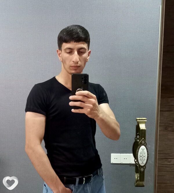 Алик, 26, Черкесске — анкета №2471868