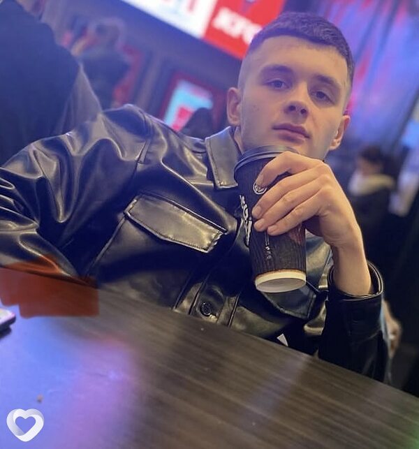 Эдуард, 25, Минске — анкета №2472084