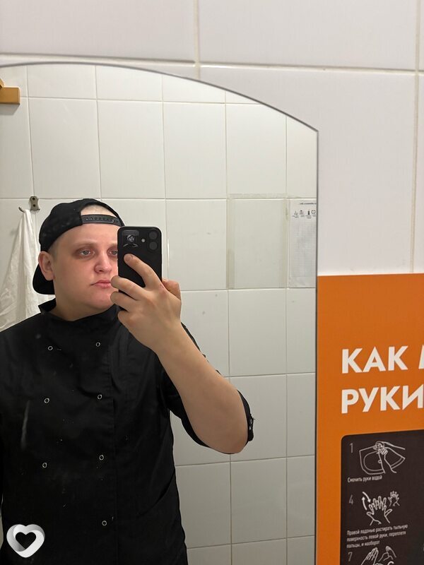 Артём, 23, Тамбове — анкета №2471986