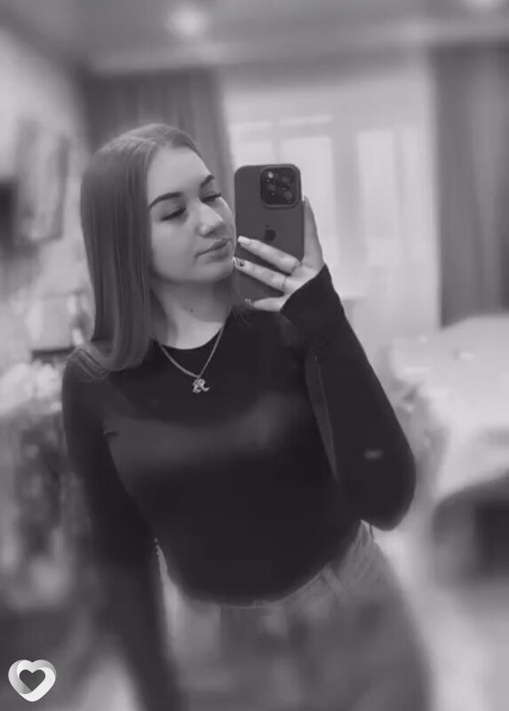 Марина, 21, Москве — анкета №2472868