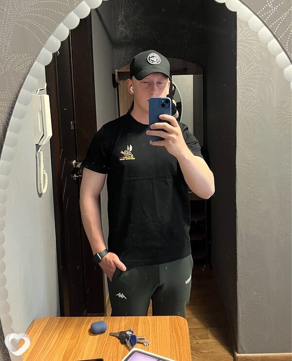 Илья, 21, Казани — анкета №2473217
