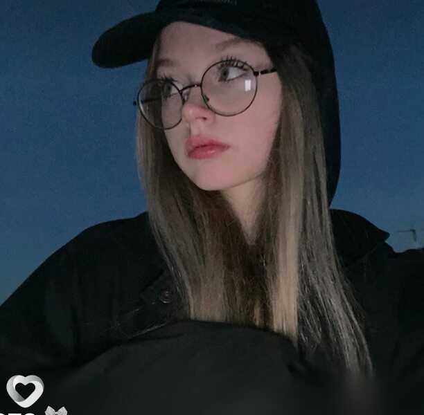 Света, 19, Сочи — анкета №2473297