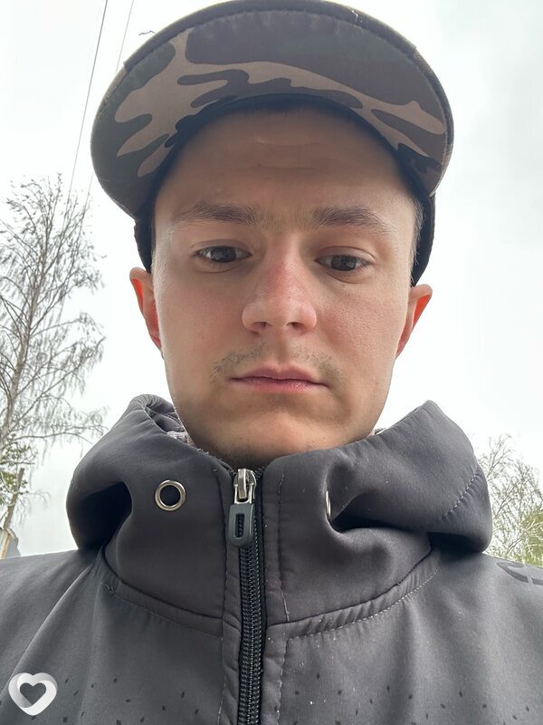 Кирилл, 26, Москве — анкета №2473401