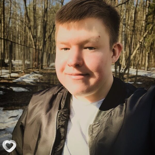 Гриша, 24, Ижевске — анкета №2473405