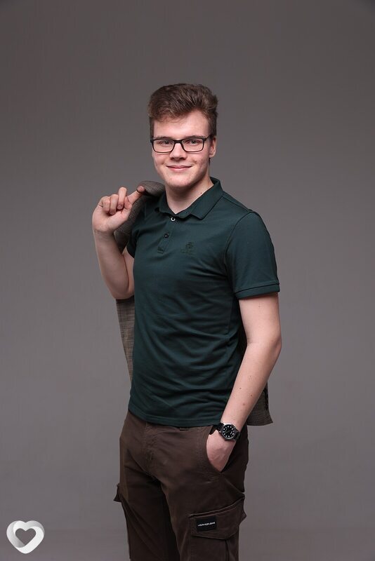 Владимир, 19, Екатеринбурге — анкета №2473531