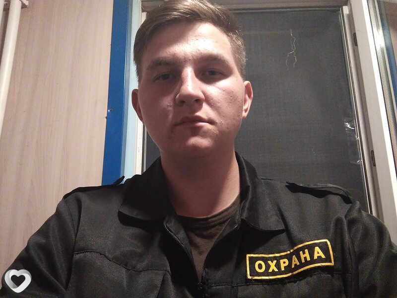 Саша, 22, Тобольске — анкета №2473507
