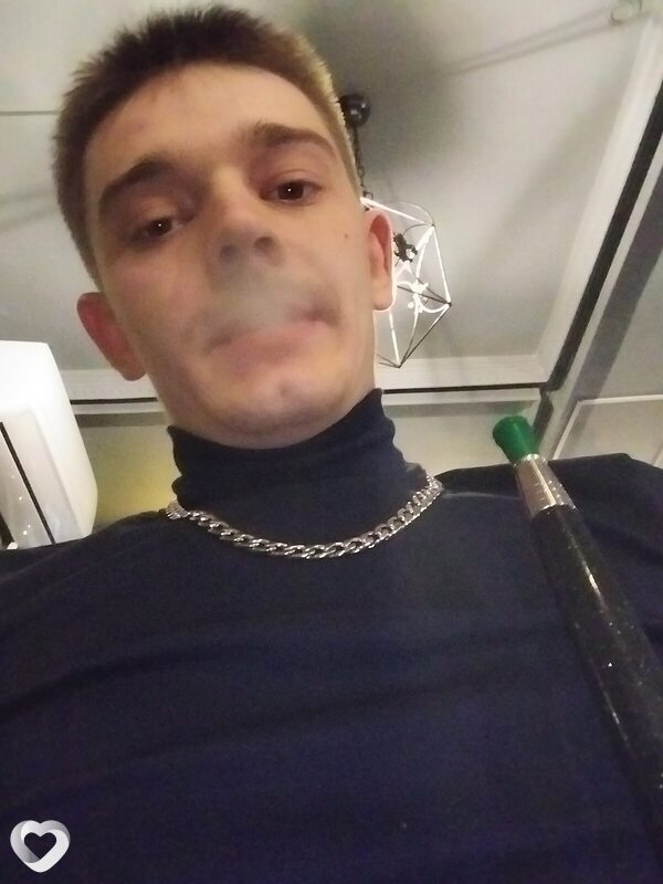 Влад, 26, Бердянске — анкета №2474093