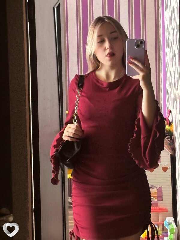 Лилия, 19, Калининграде — анкета №2474145