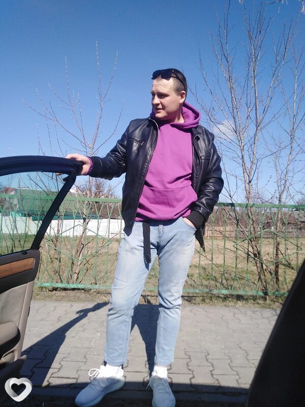 Максим, 27, Новороссийске — анкета №2474161