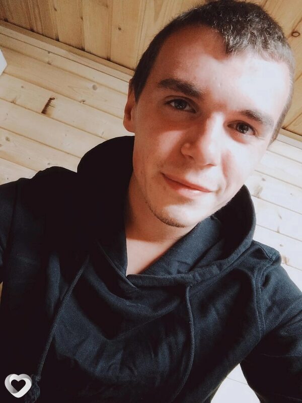 Илья, 24, Москве — анкета №2474534